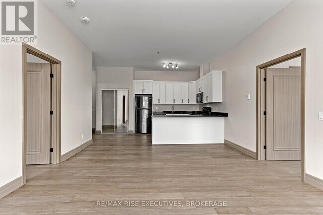 Photo du bâtiment - 847 Development Dr