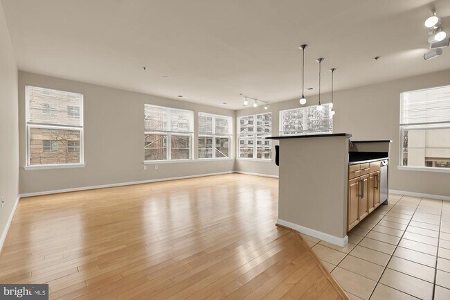 Foto del edificio - 1201 East-West Hwy