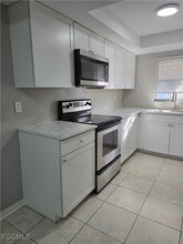 Building Photo - 333 Tudor Dr