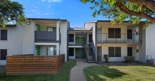 Building Photo - Birch Apartment Homes