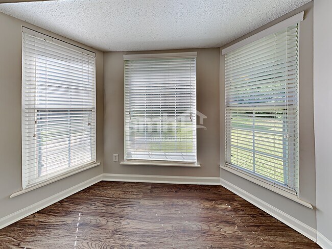 Building Photo - 5539 Leatherwood Lane
