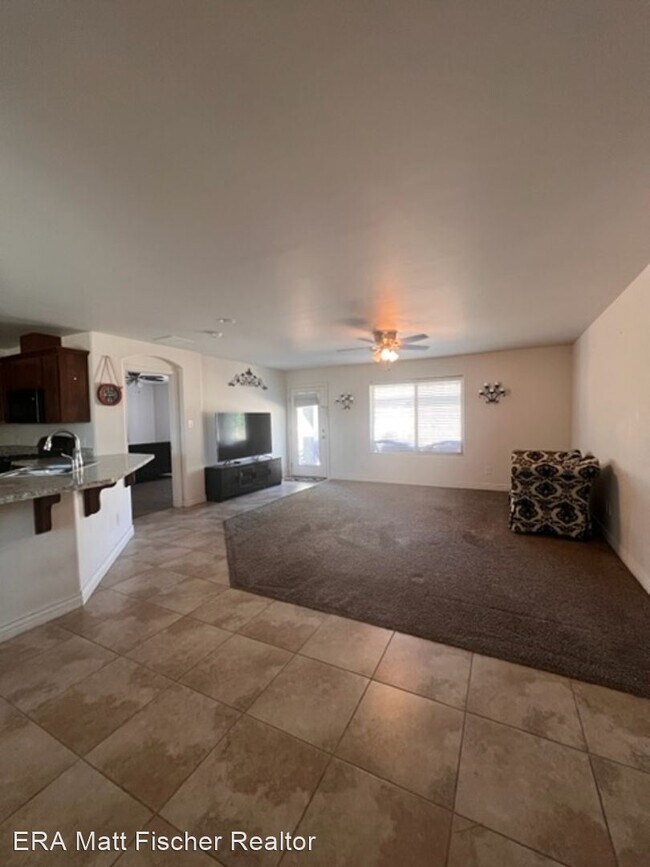 Foto del edificio - 3 br, 2 bath House - 10124 E 35th St