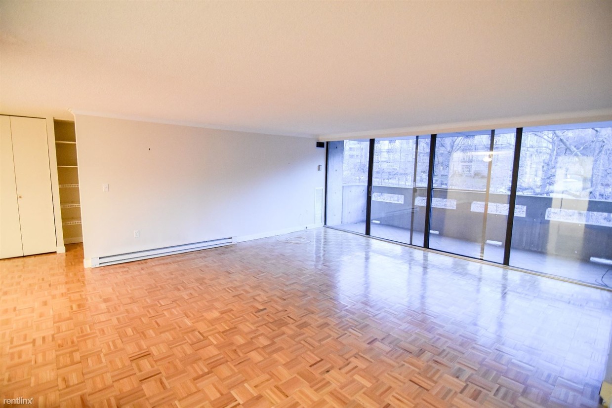 Primary Photo - 1501 Beacon St