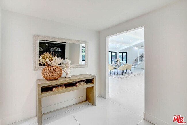 Foto del edificio - 4166 Crisp Canyon Rd