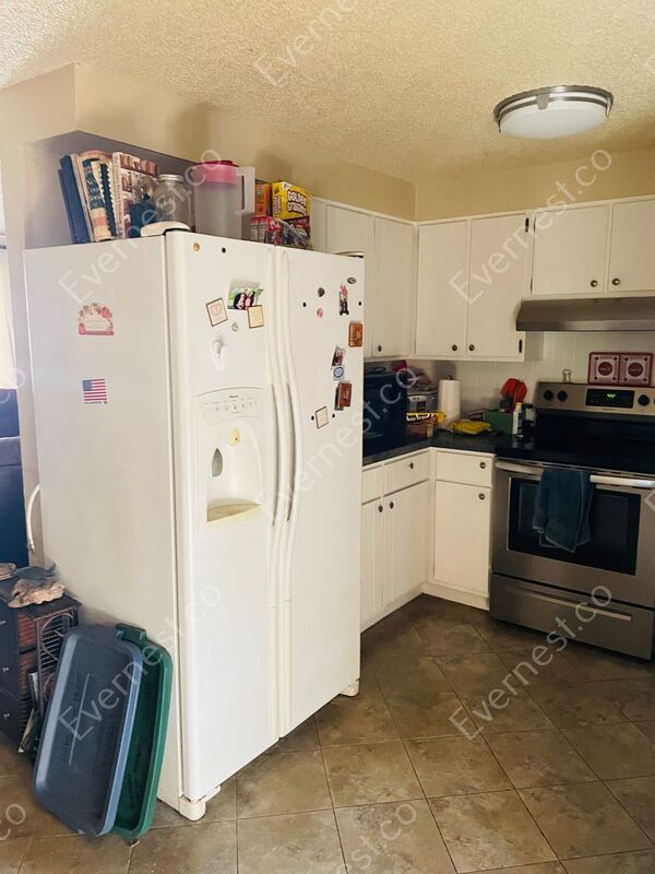 Foto del edificio - 1403 E 16th St