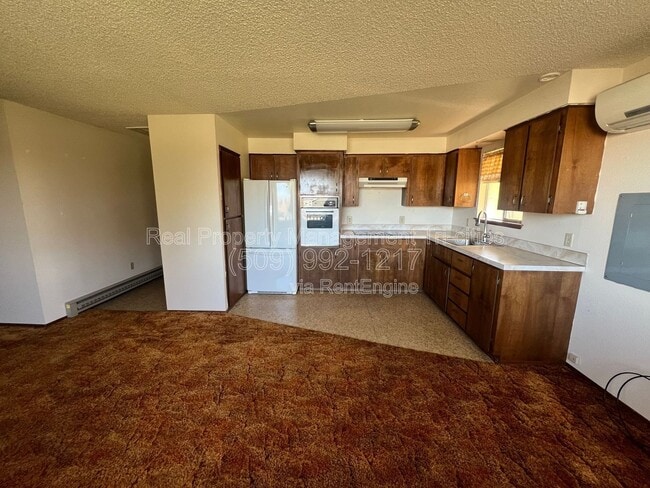 Foto del edificio - 5210 W Henry St