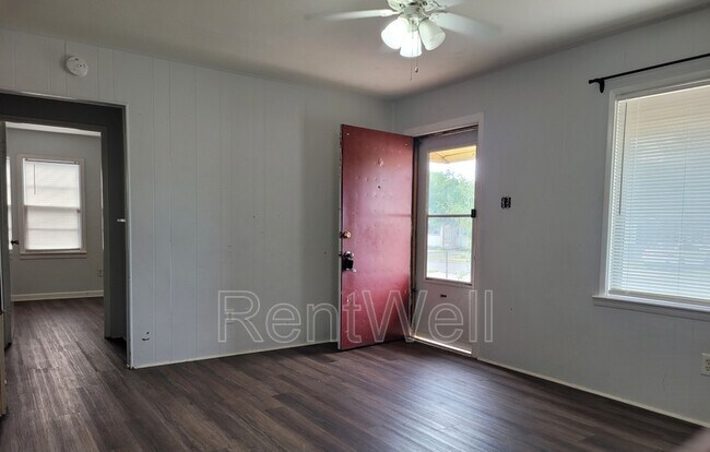 Foto del edificio - 4606 45th St