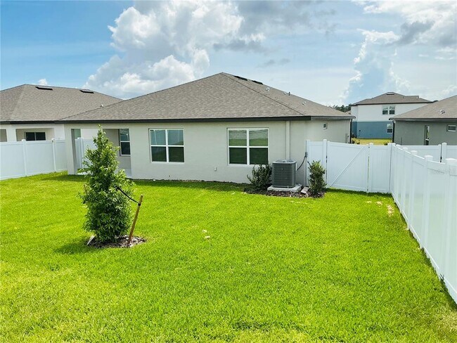 Foto del edificio - 3772 Benham Rise Rd