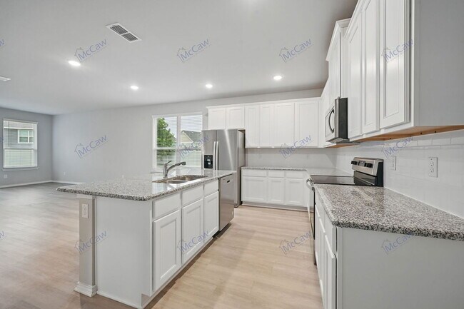 Building Photo - 10048 Paine Dr