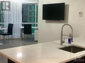 Building Photo - 234 Rideau St
