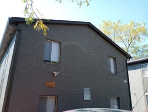 Building Photo - 2669 Medary Ave
