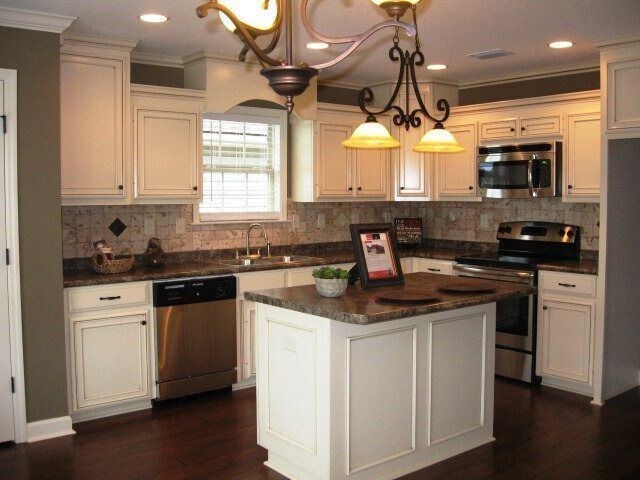 Foto del edificio - Elegant Retreat in Nelson Hill Subdivision...