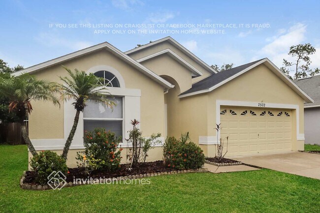 Building Photo - 2502 Clareside Dr