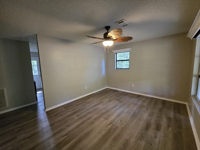 Photo - 13362 Mock St House