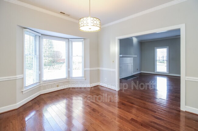 Foto del edificio - 2814 Silas Ridge Rd