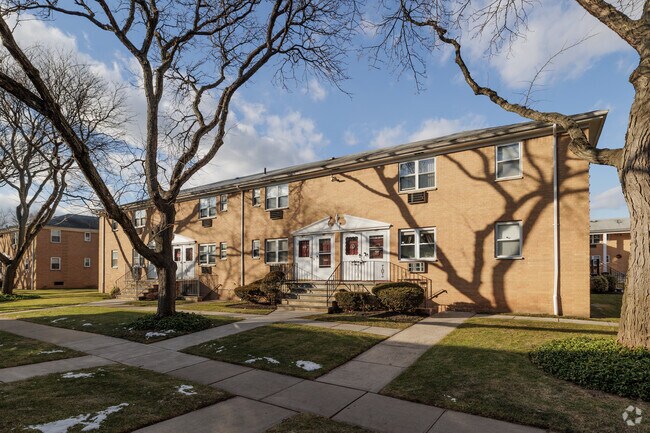Foto del edificio - Bridgebrooke Condominiums