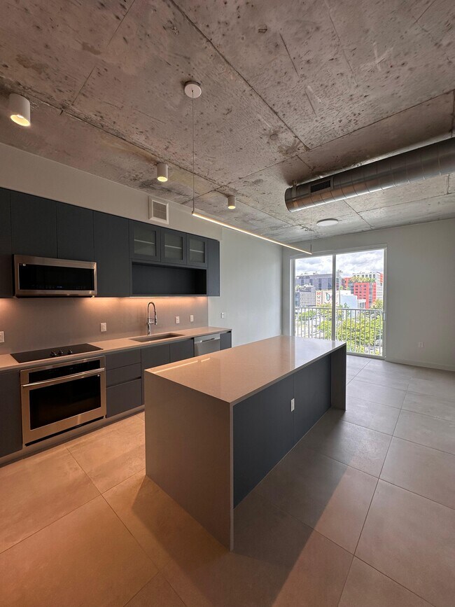 Foto del edificio - 3016 NW 1st Ave