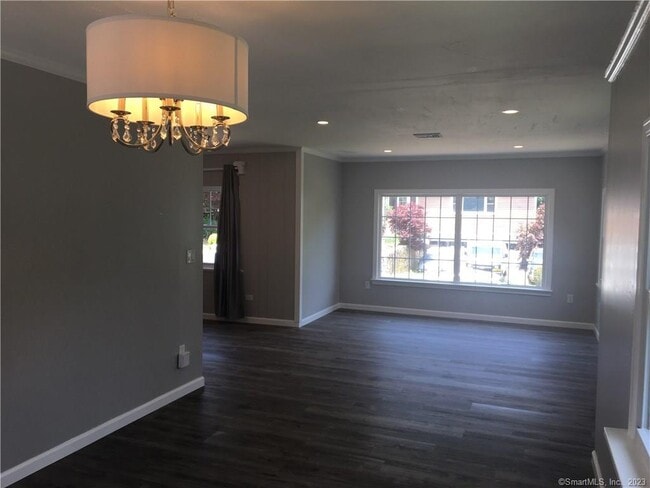 Foto del edificio - 15 Bailey Ave