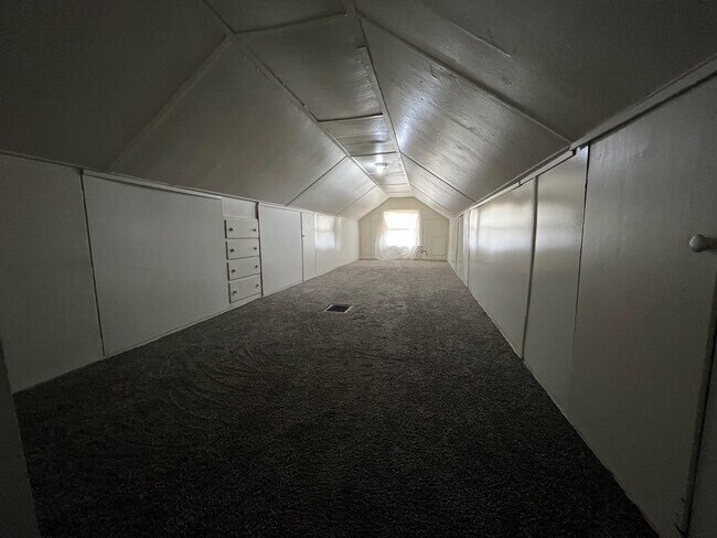 Foto del edificio - 1942 Barrows St