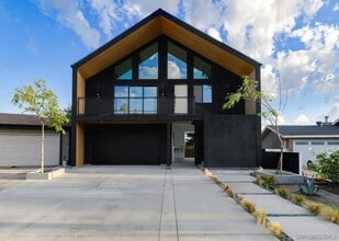 Building Photo - 9243 Southern Rd