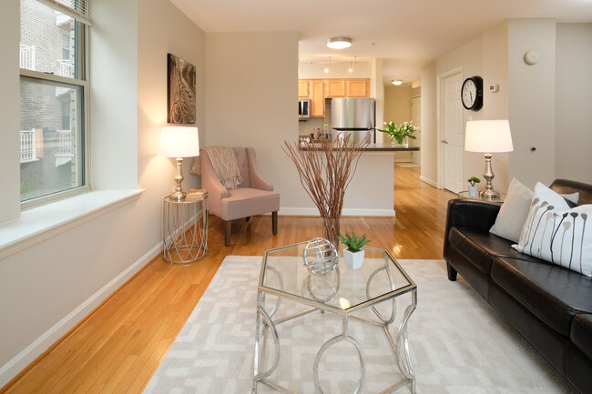 Foto del edificio - 1308 Clifton St NW
