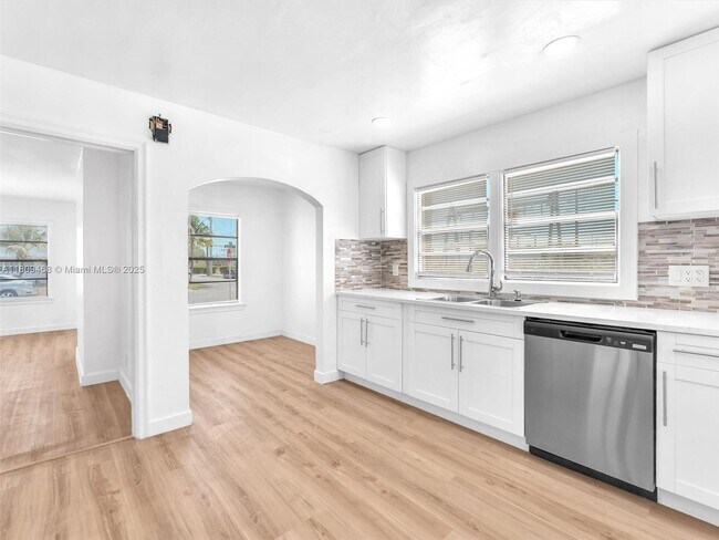 Foto del edificio - 443 Wilder St
