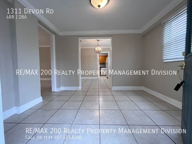 Building Photo - Updated Winter Park Home