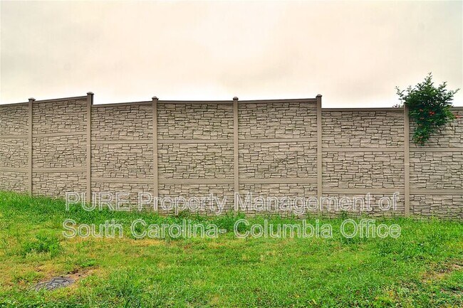 Building Photo - 3800 Plowden Rd