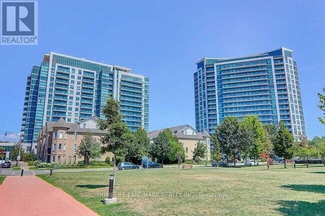 Photo du bâtiment - 35 Brian Peck Crescent