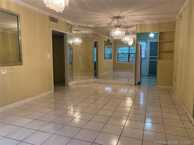 Building Photo - 3501 SW 11th St