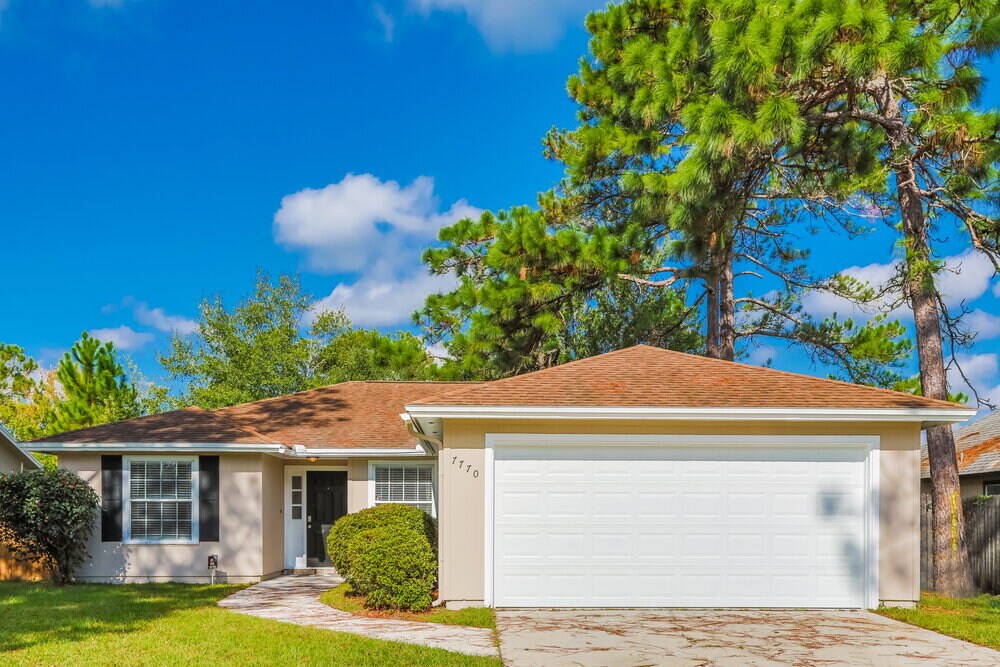 Foto principal - 7770 Collins Ridge Blvd