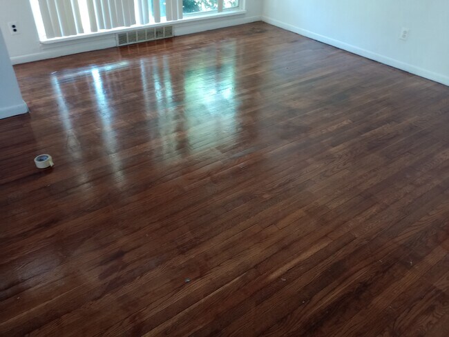 Foto del edificio - 29730 Birchwood St