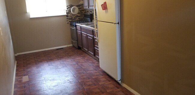 Foto del edificio - 10114 Douglas Ct