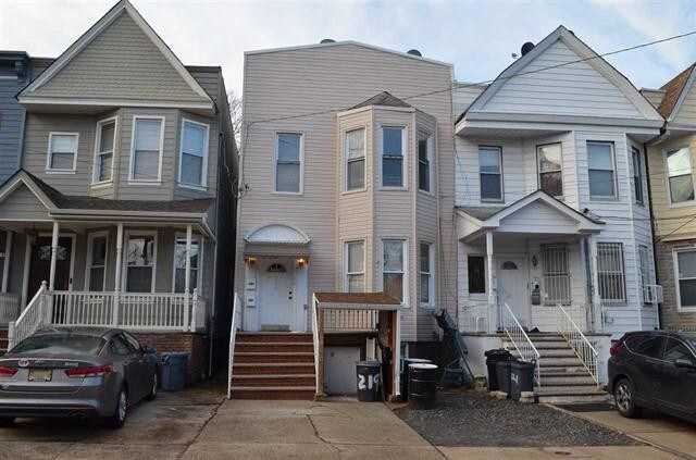 Primary Photo - 219 Harrison Ave
