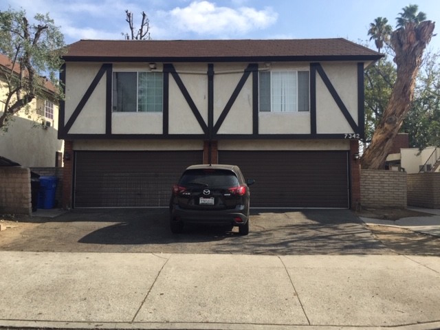 FRONT OF BUILDING - 7348 Ventura Canyon Ave