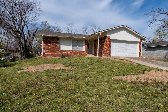 Foto del edificio - 3 Bed 1 Bath Sand Springs