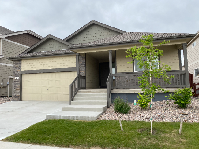 Building Photo - 1673 Rise Dr