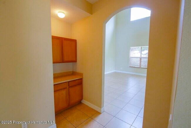 Building Photo - 4394 Edenrock Pl