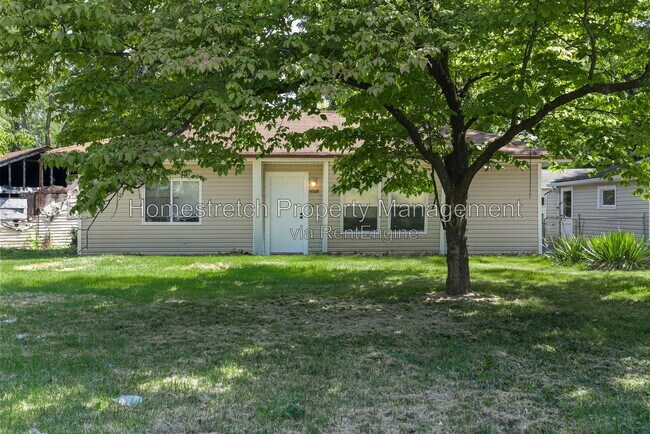 Building Photo - 11948 Bridgevale Ave