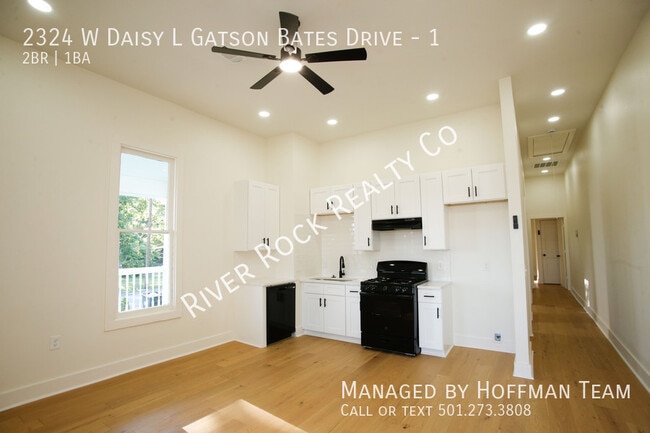 Building Photo - 2324 W Daisy L Gatson Bates Dr