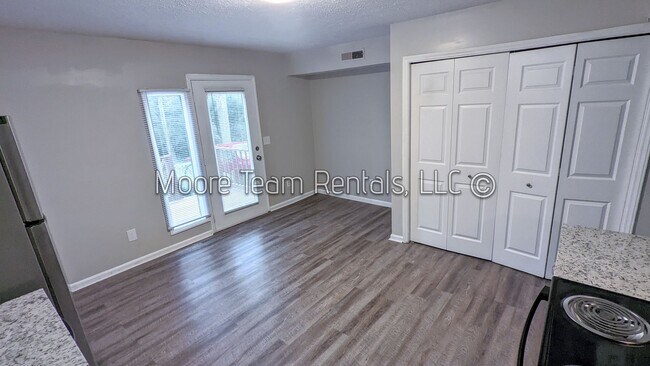 Building Photo - 2 Bed/1.5Ba - Includes - Water, Septic, Trash & Lawn Maint