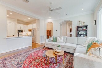 Building Photo - 2828 W Holcombe Blvd