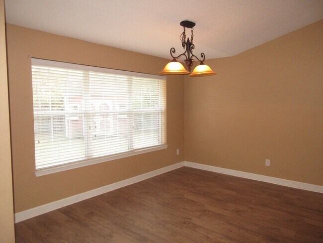 Foto del edificio - Nice Home Close to Pensacola NAS