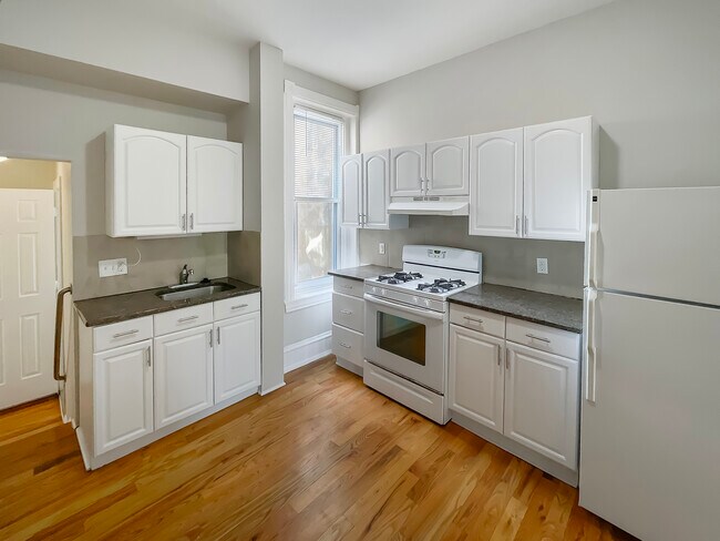 Foto del edificio - 637 N 32nd St