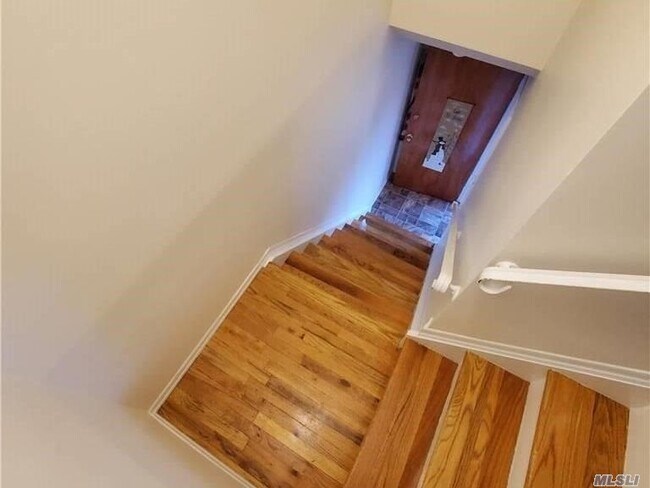 Foto del edificio - 48 2nd St