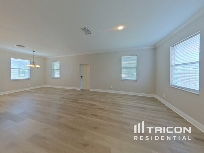 Foto del edificio - 4410 46th Ave N