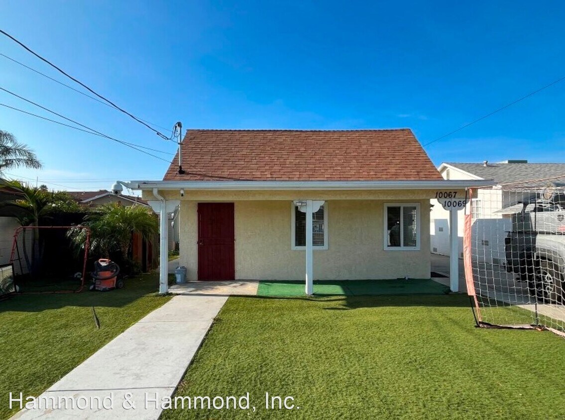 Primary Photo - 2 br, 1 bath House - 10067 Lev Ave.