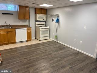 Foto del edificio - 1517 N Rhodes St