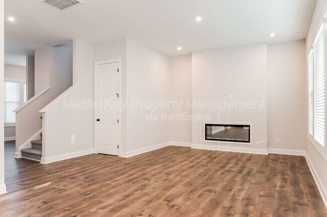 Foto del edificio - 360 Murray Grey Ln