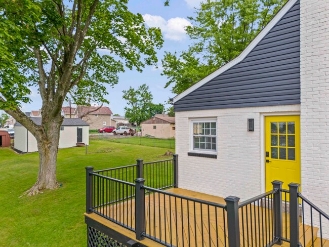 Photo - 5360 California Ave House